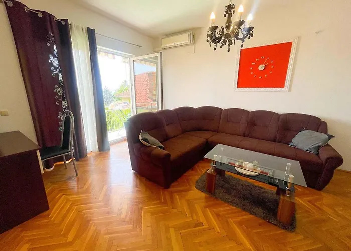 In 42057 Apartman Dramalj